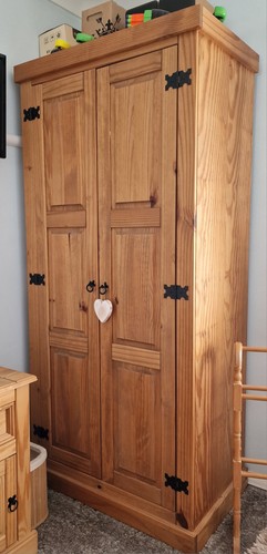 Door pine wardrobe - 2,