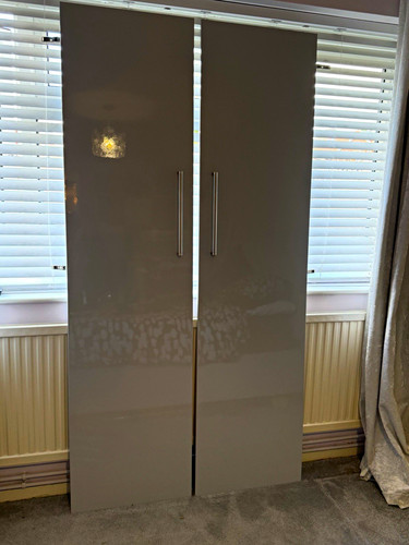 Ikea grey gloss hinged - 2,