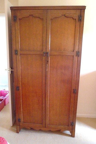 Vintage oak two door - vintage,