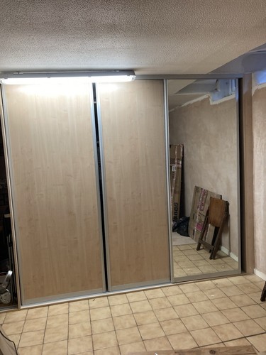 Large fitted sliding - 3, door