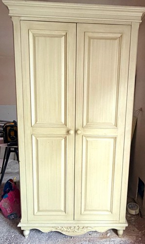 Cream wooden freestanding - cream,